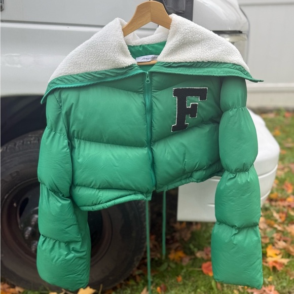 Green Puffer Jacket - Picture 7 of 7